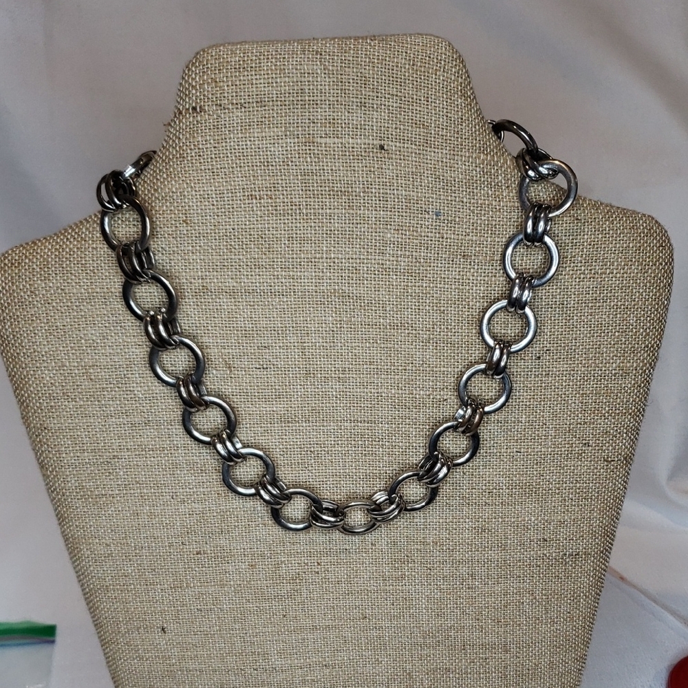 Elegant Silver Chain Necklace